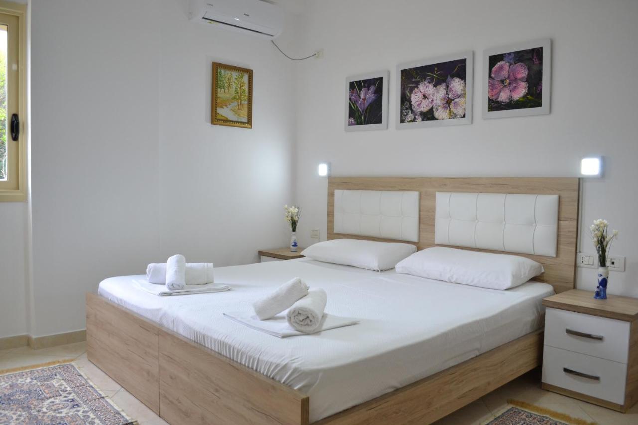 Flowers & Green 2 Bedrooms Apartment & Box Garage Vlorë Esterno foto